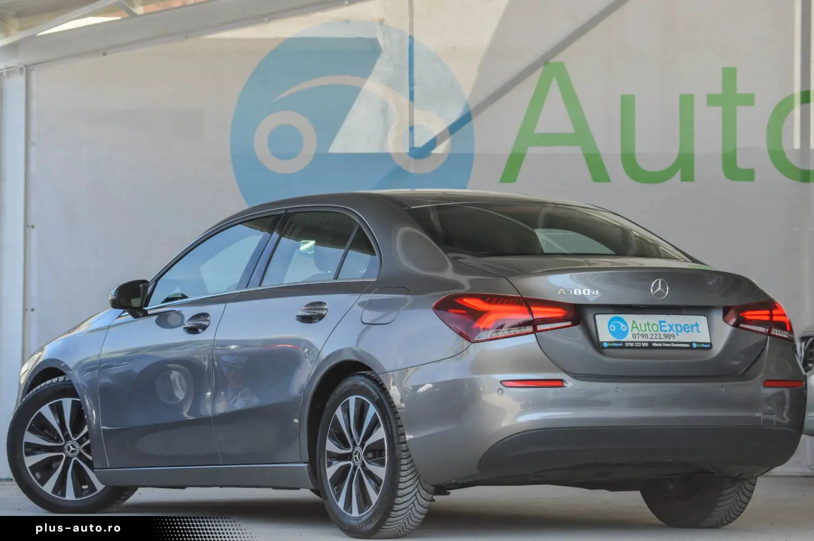 Mercedes-Benz A-180