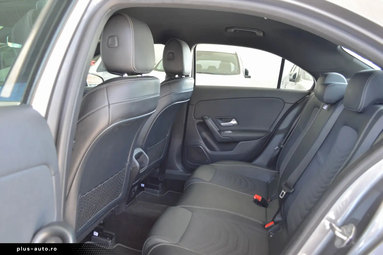 Mercedes-Benz A-180