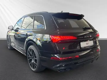 Audi SQ7 SUV Audi SQ7 SUV TFSI 373 kW tiptronic