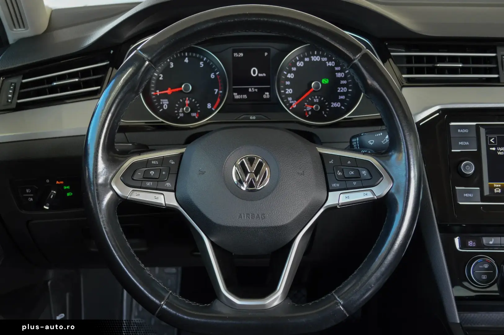 2020 Volkswagen Passat 1.5 TSI  Rate Fixe  Avans 0   Garanți