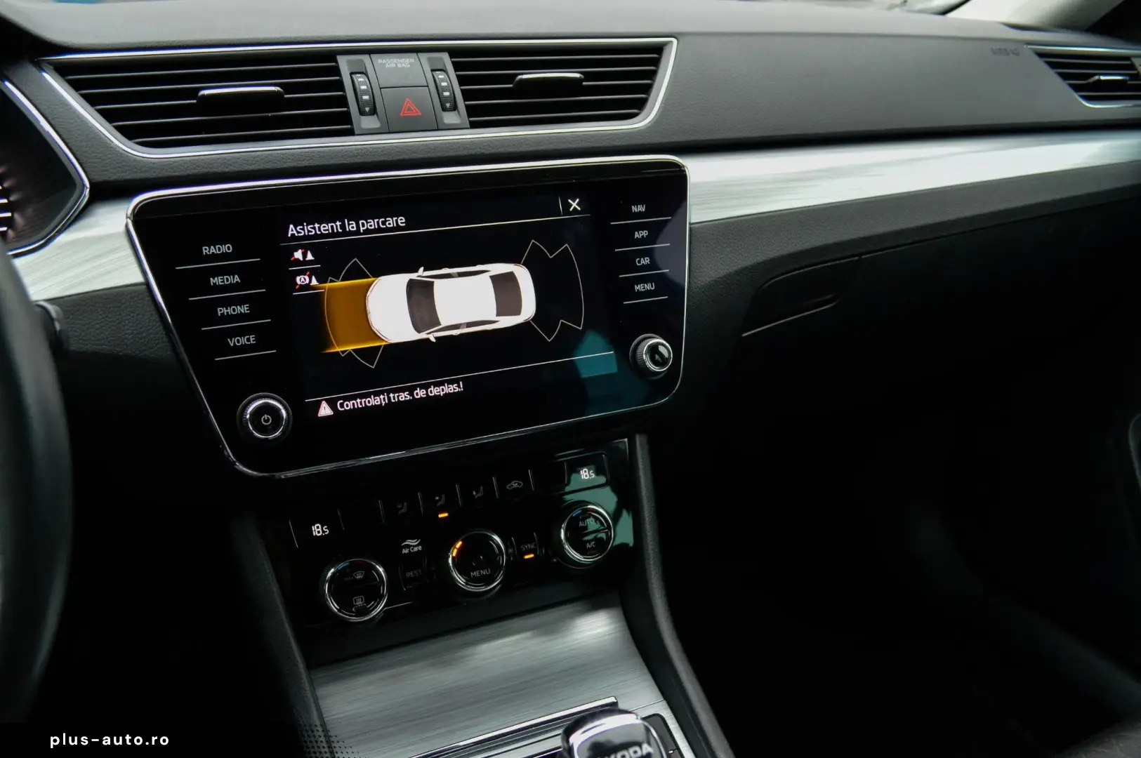 2022 Skoda Superb 2.0 TDI DSGEssence Rate fixe TVA Deductibi