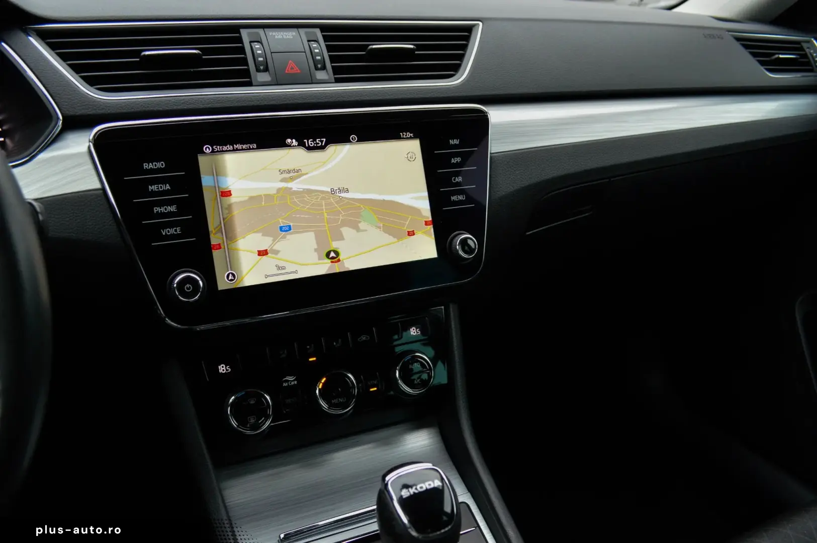 2022 Skoda Superb 2.0 TDI DSGEssence Rate fixe TVA Deductibi