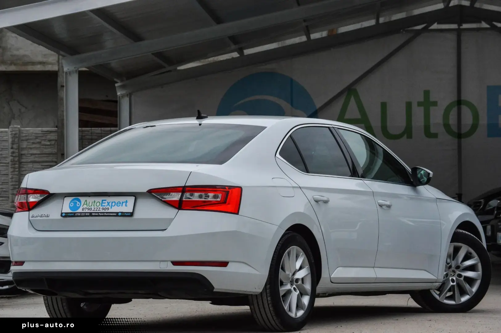 2022 Skoda Superb 2.0 TDI DSGEssence Rate fixe TVA Deductibi