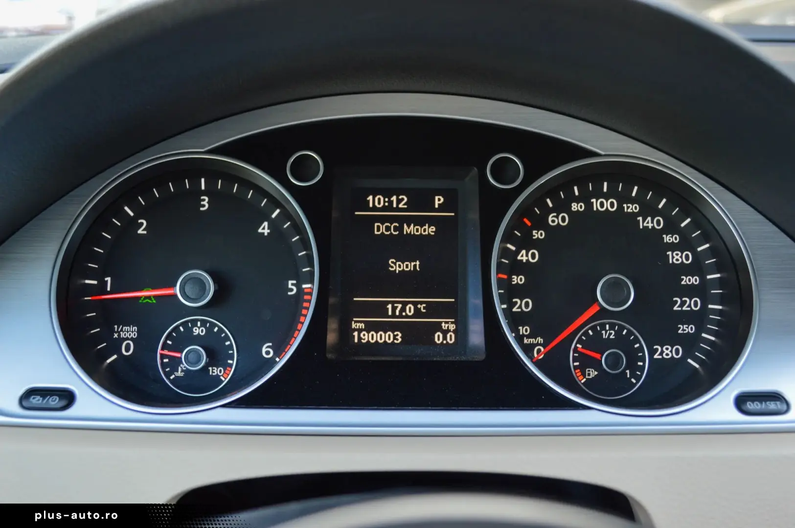 Volkswagen Passat-Cc