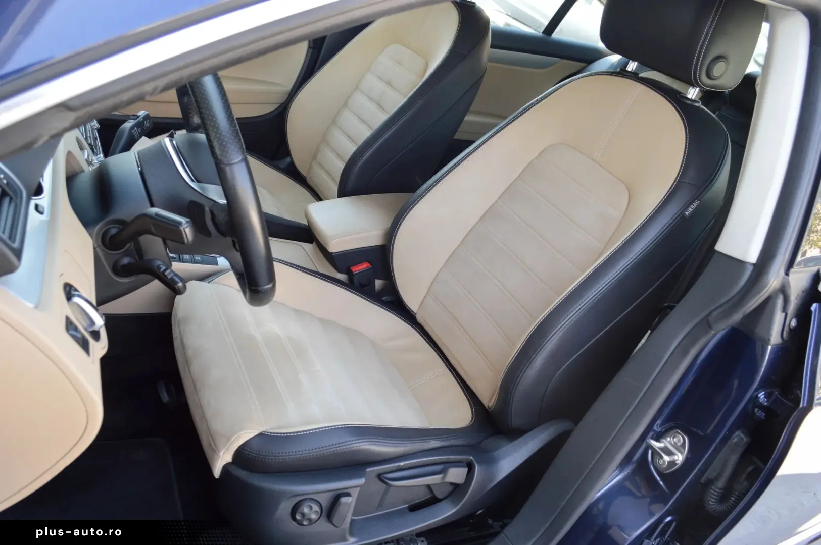 Volkswagen Passat-Cc