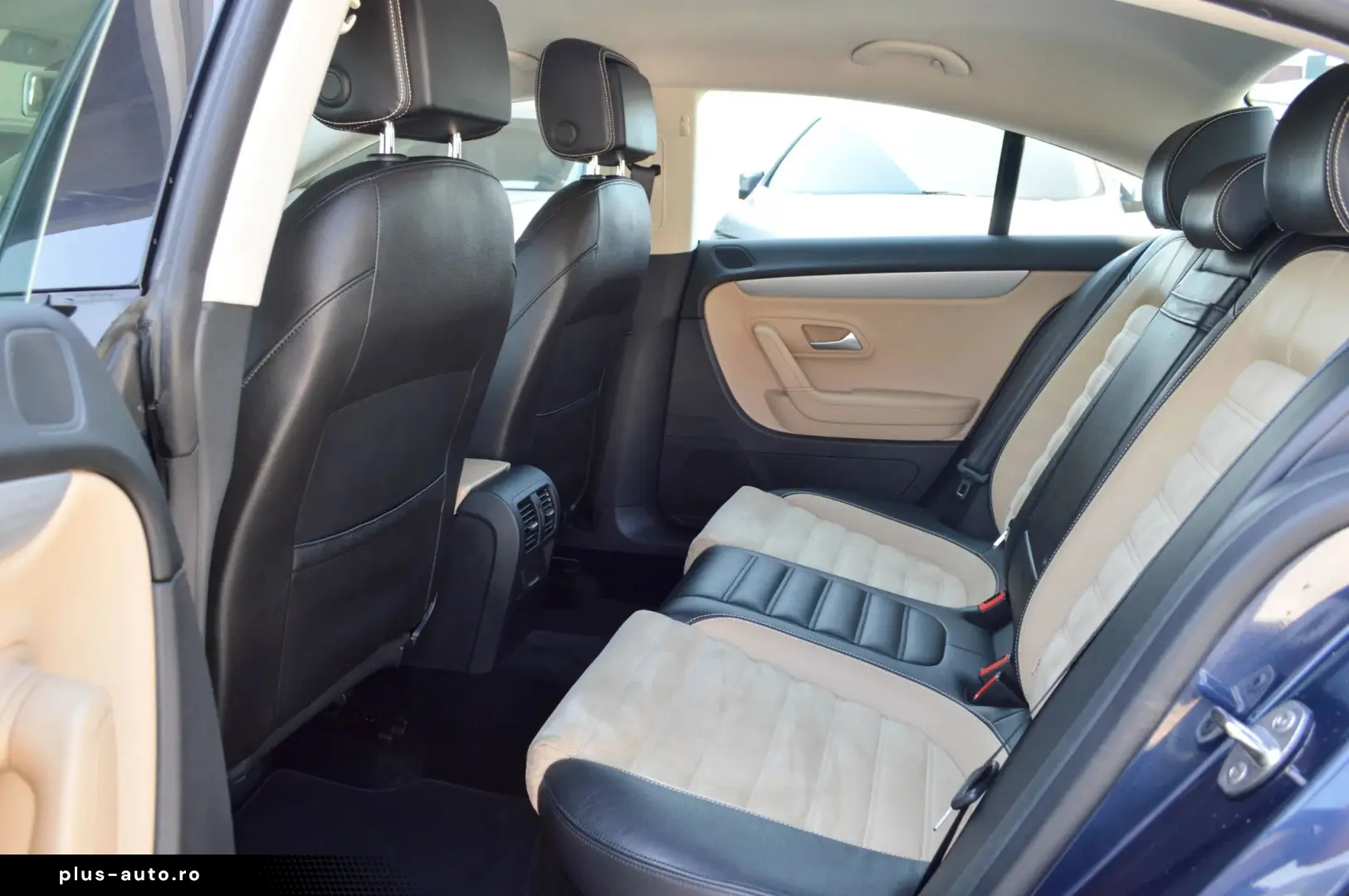 Volkswagen Passat-Cc