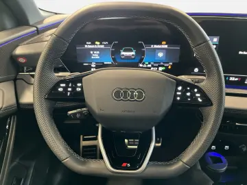 AUDI Q6 Sportback e-tron performance S line edition o