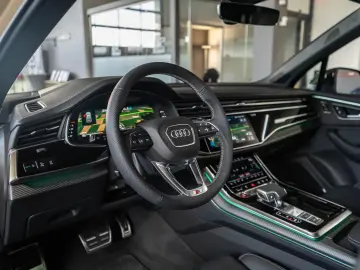 Audi SQ7 4.0 TFSI quattro AHK PANO B&O STHZ Facelift