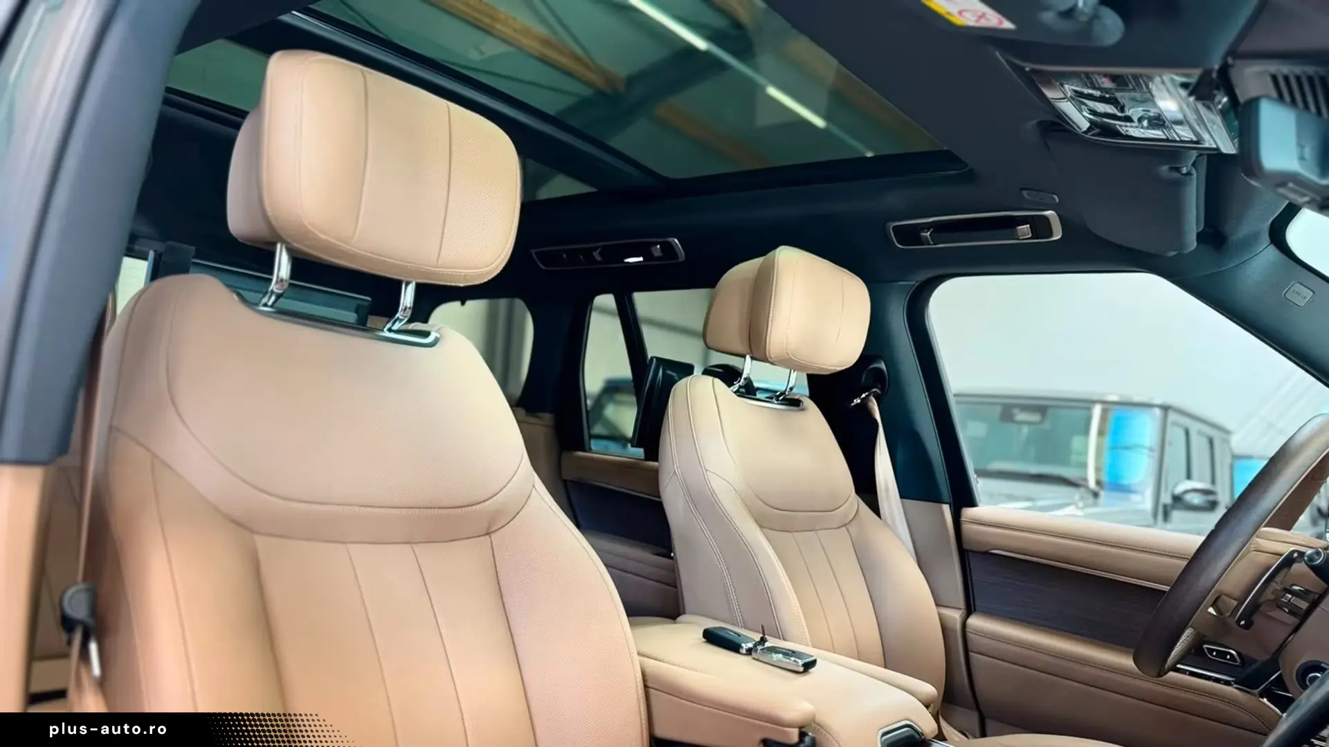 Land Rover Range Rover D350 SWB Autobio   Finanțare Leasing