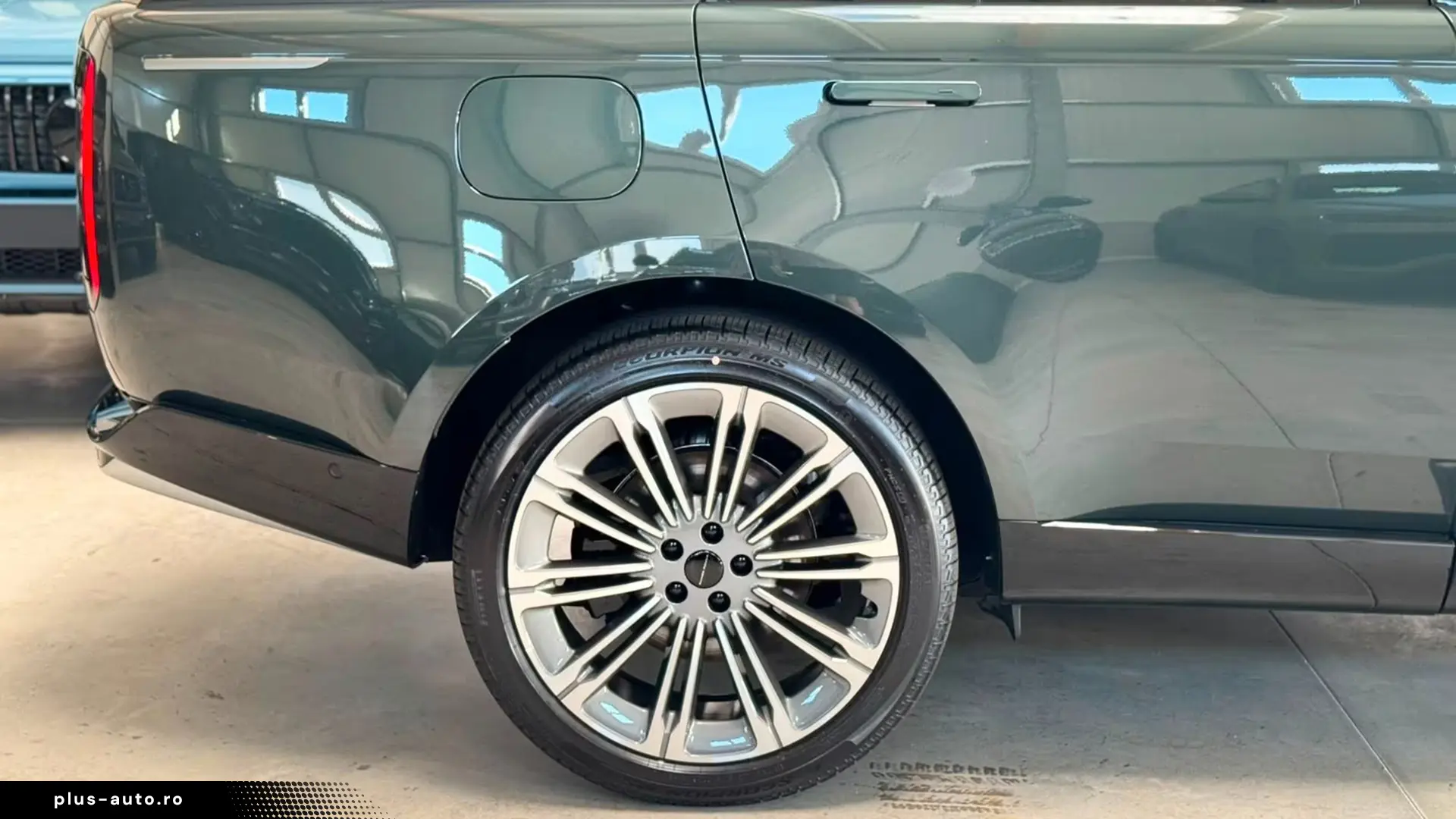Land Rover Range Rover D350 SWB Autobio   Finanțare Leasing