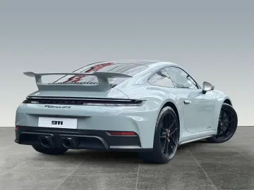 Porsche 992 911 Carrera GTS