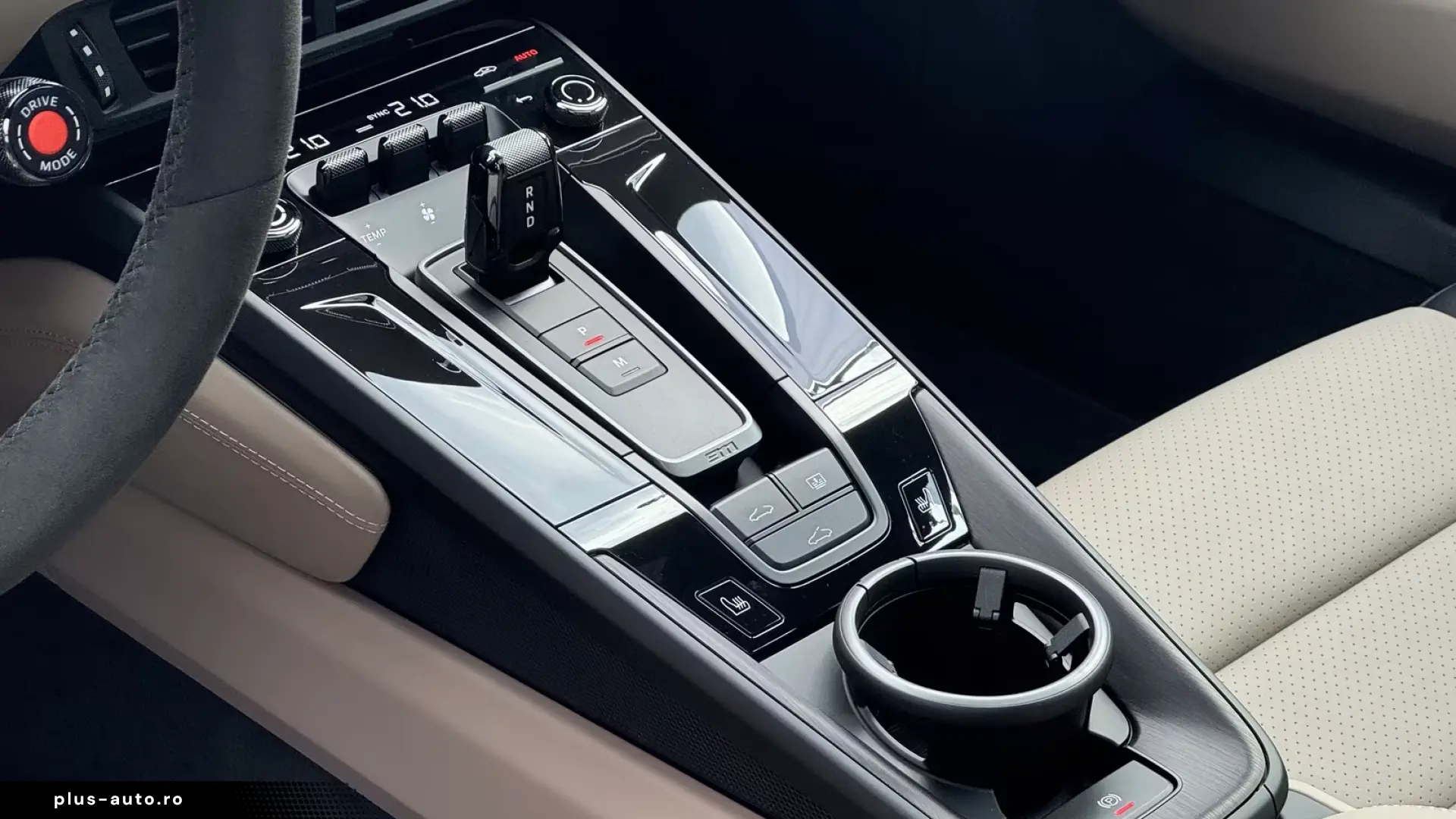 Porsche 992 911 Carrera GTS