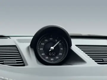 Porsche 992 911 Carrera GTS