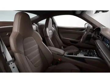 Porsche 992 911 Carrera 4 GTS Burmester Clubled