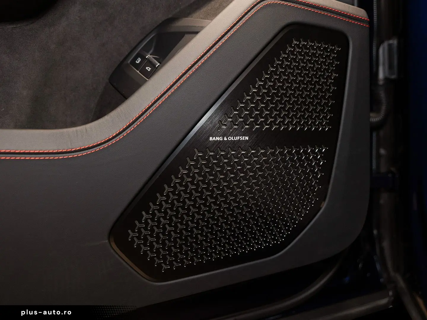 LAMBORGHINI Urus SE   B&O   Panorama   23 inch   BTW   Facto