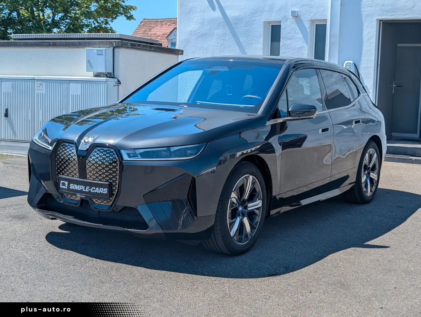 BMW iX M60  AHK SOFT INDIVIDUAL 111KW 95%SOH ICONIC