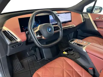BMW iX M60 B&W   Massage   Laser
