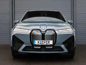 BMW iX M60 LASER 360 B&W HUD ACC SoftClose 4xSHZ R22
