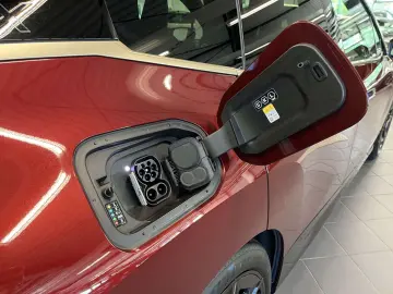 BMW iX M60 M B&W HUD PANO ACC 360 KAM NAVI