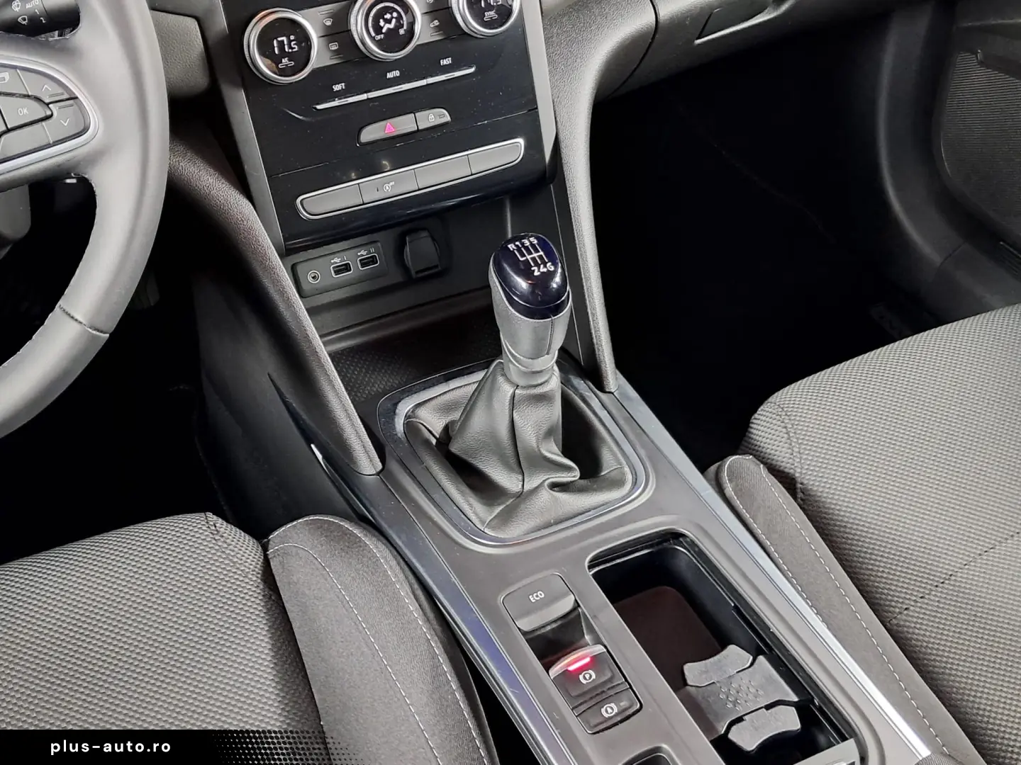 RENAULT MEGANE EQUILIBRE 1.3TCE 140CP 2023