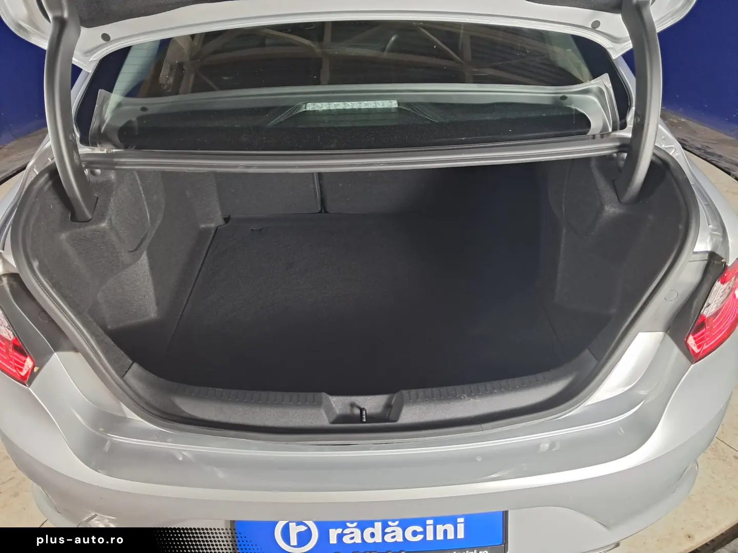 RENAULT MEGANE EQUILIBRE 1.3TCE 140CP 2023