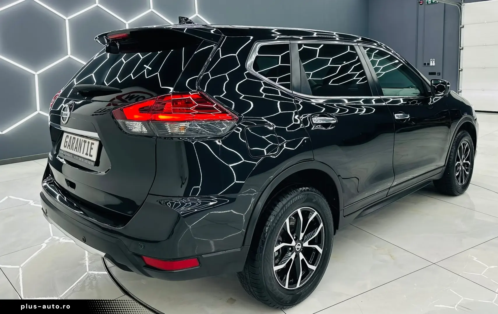 NISSAN X-TRAIL 2018 2.0D E6 Garantie 12 Luni Rate Avans 0 Do