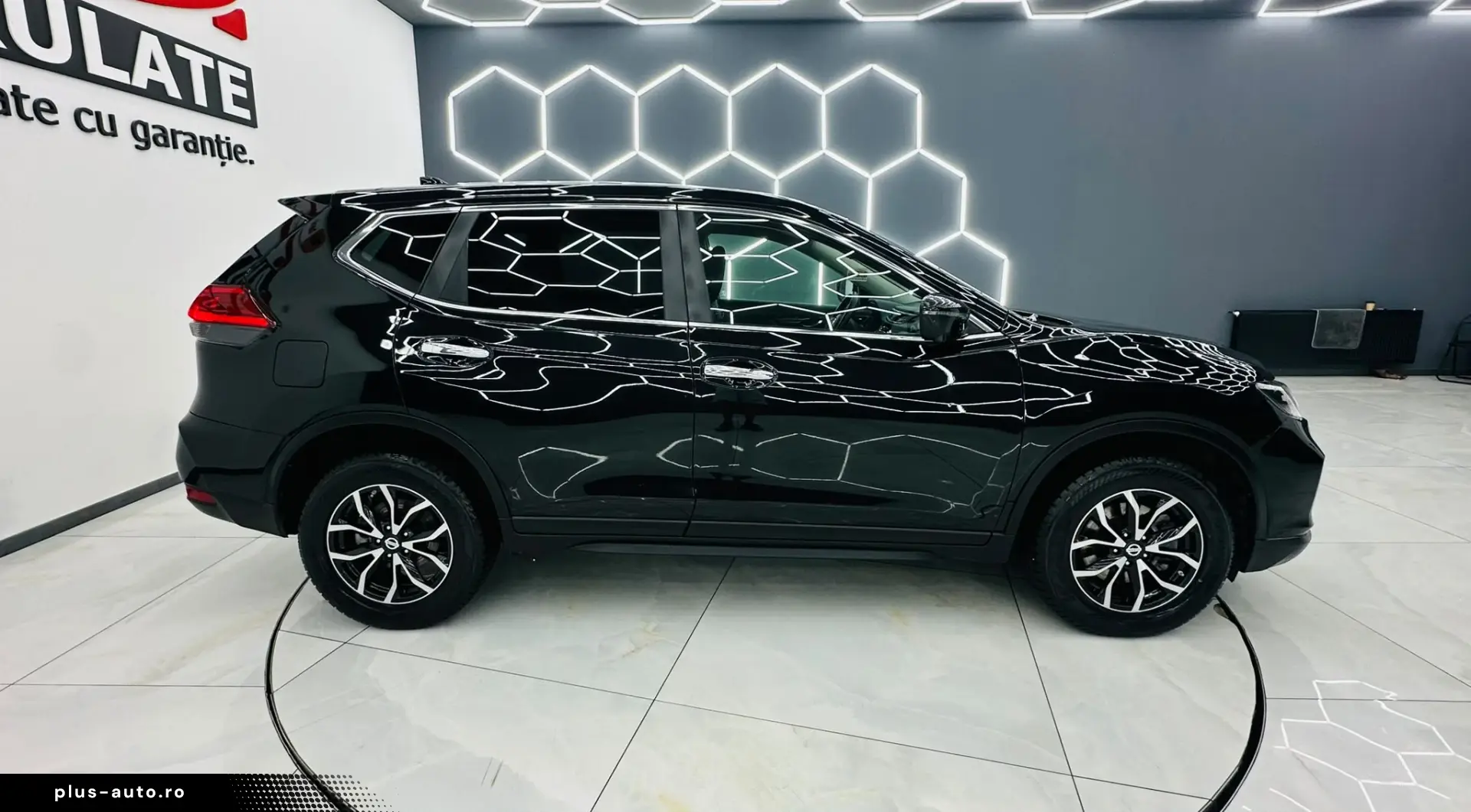 NISSAN X-TRAIL 2018 2.0D E6 Garantie 12 Luni Rate Avans 0 Do
