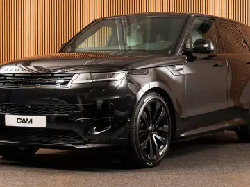 Range Rover Sport P460e Dynamic HSE   Finanțare Leasing