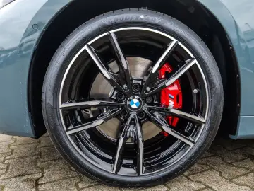 BMW M440d xDrive M Sport Pro 19  CARBON HuD 360