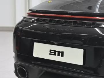 Porsche 992 911 Carrera 4S Sportabgas
