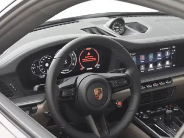 Porsche 992 911 Carrera 4S Sportabgas