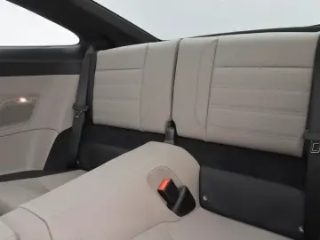 Porsche 992 911 Carrera 4S Sportabgas