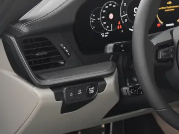 Porsche 992 911 Carrera 4S Sportabgas