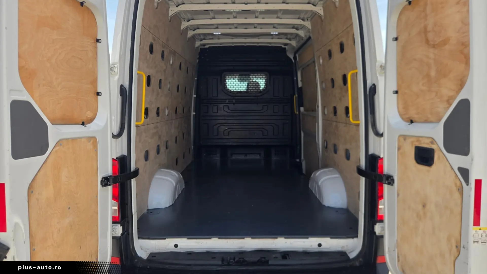 VOLKSWAGEN NEW CRAFTER L3H2