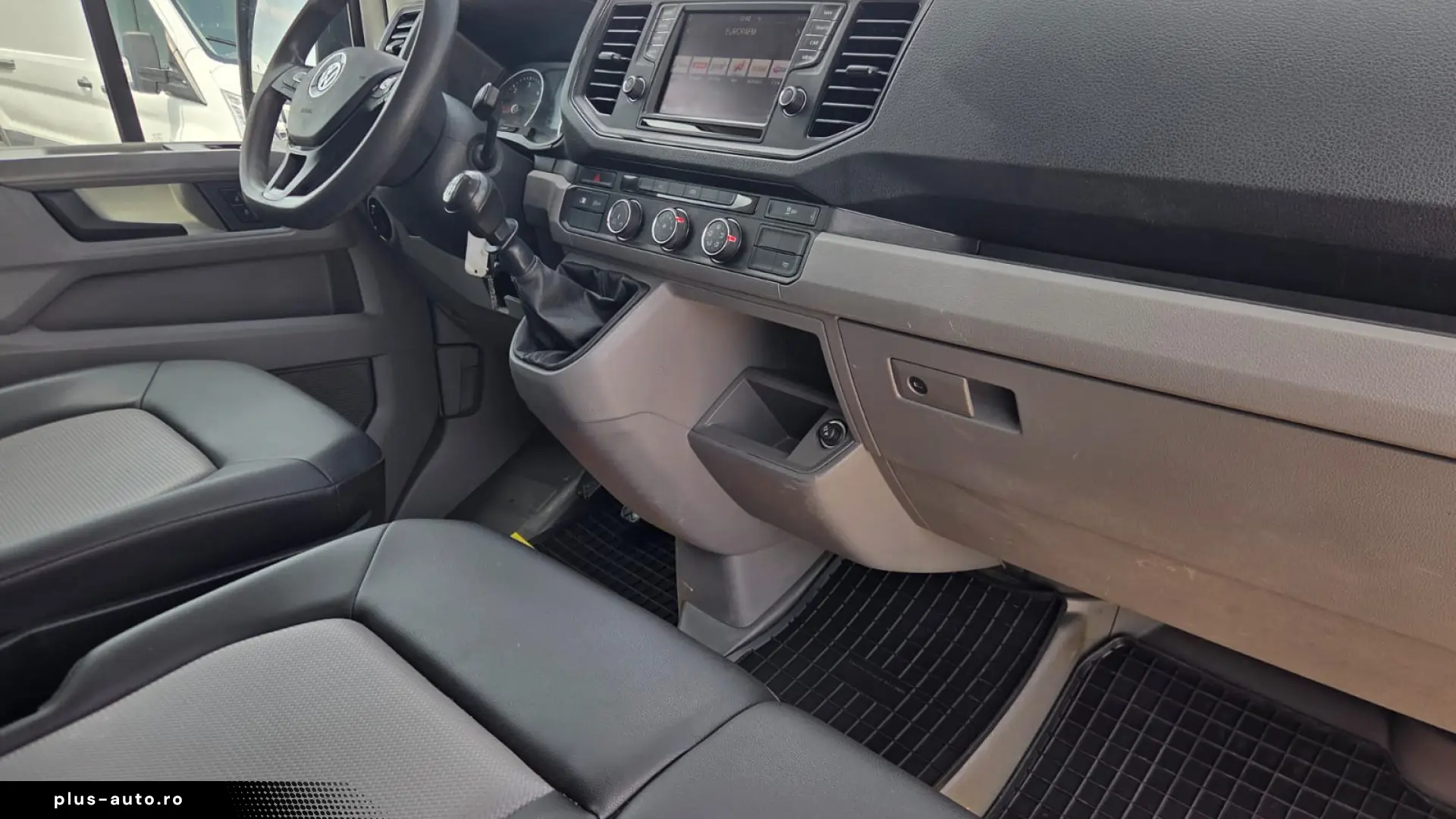 VOLKSWAGEN NEW CRAFTER L3H2