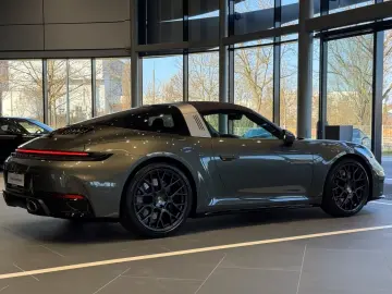 Porsche 992 911 Targa 4S Clubleder Liftsystem