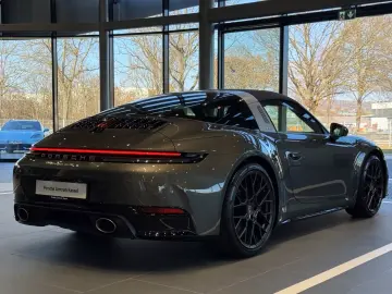 Porsche 992 911 Targa 4S Clubleder Liftsystem