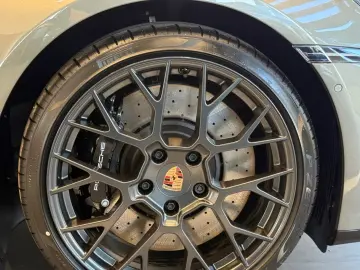Porsche 992 911 Targa 4S Clubleder Liftsystem