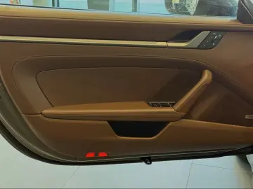 Porsche 992 911 Targa 4S Clubleder Liftsystem