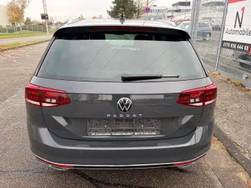 VW Passat R-Line
