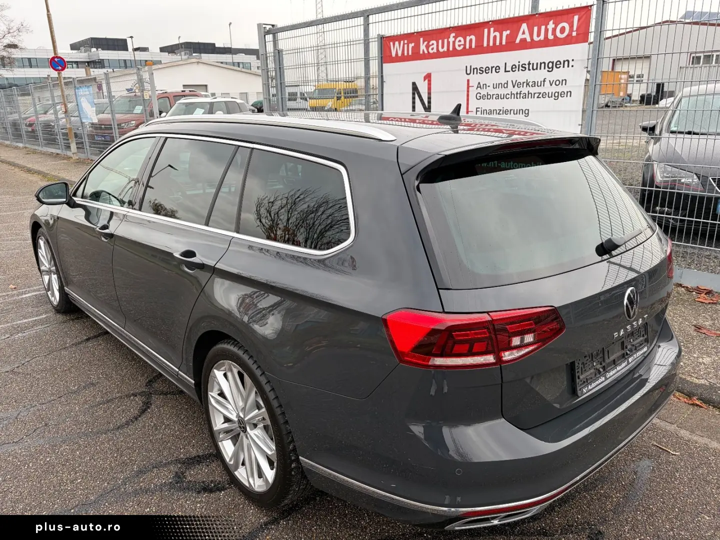 VW Passat R-Line