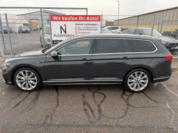 VW Passat R-Line