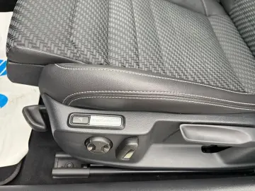 VW Passat R-Line