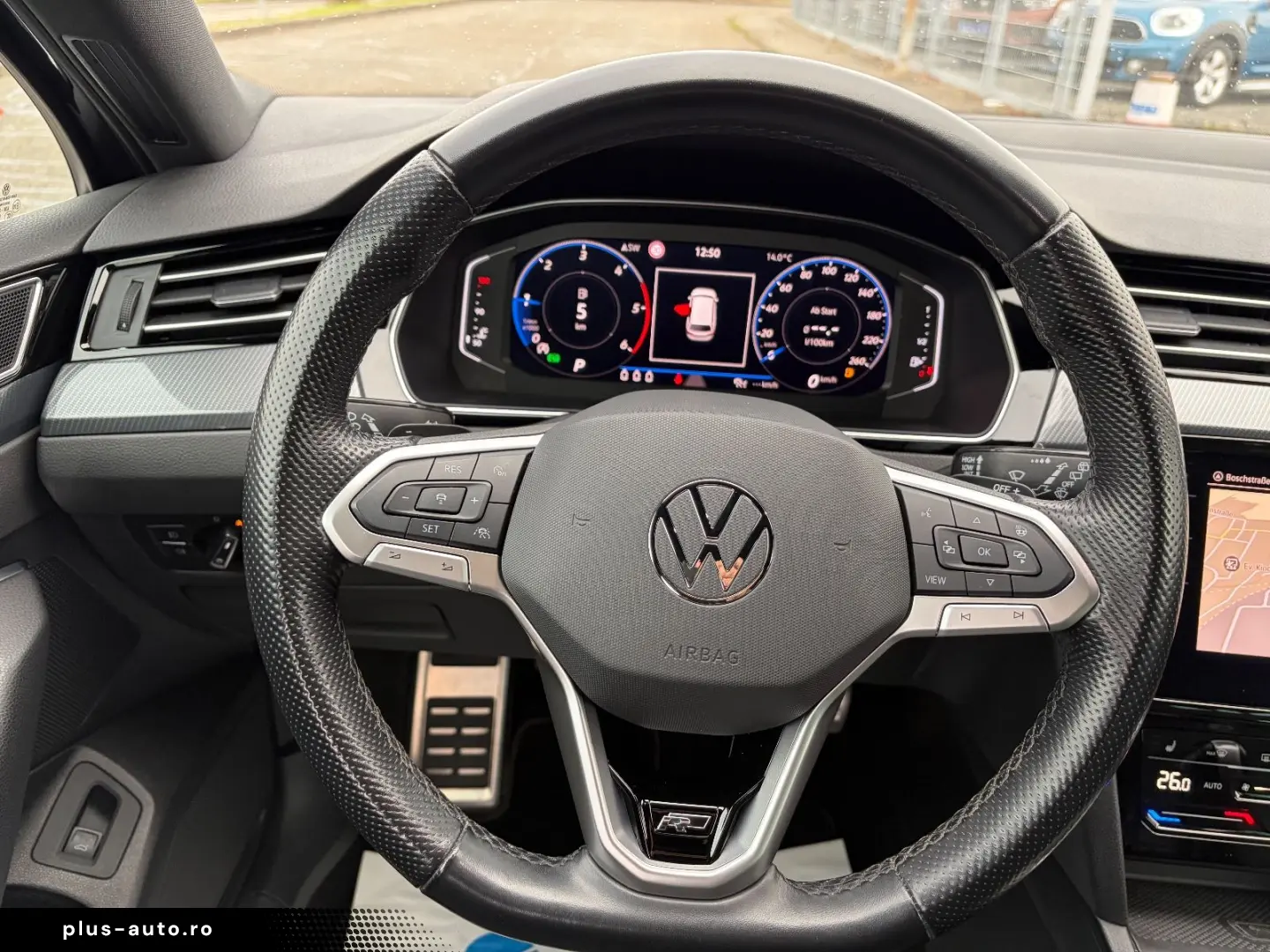VW Passat R-Line