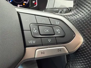 VW Passat R-Line