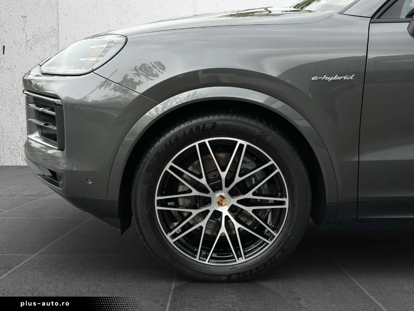 PORSCHE Cayenne E-Hybrid PANO BOSE SHZ V H