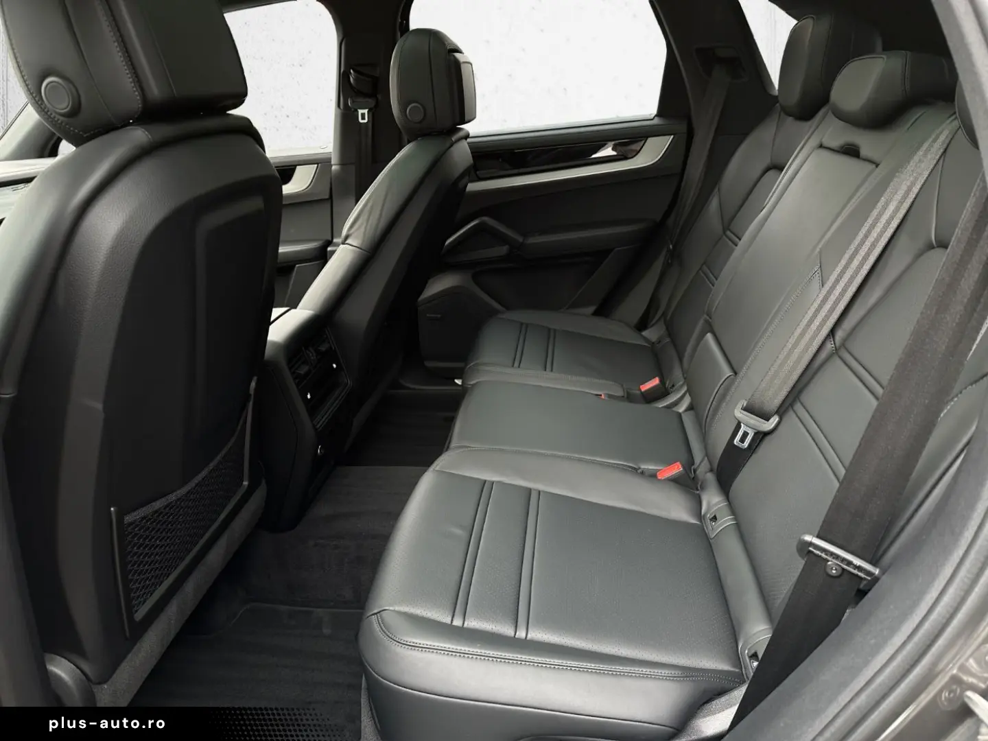 PORSCHE Cayenne E-Hybrid PANO BOSE SHZ V H