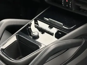 PORSCHE Cayenne E-Hybrid PANO BOSE SHZ V H