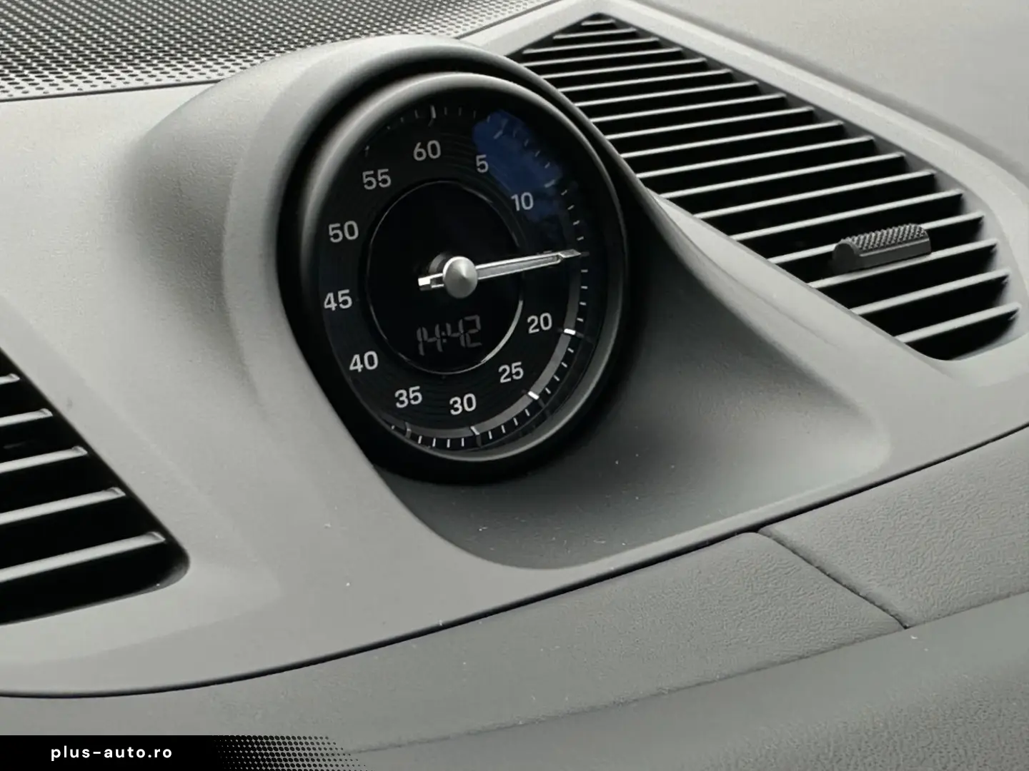 PORSCHE Cayenne E-Hybrid PANO BOSE SHZ V H