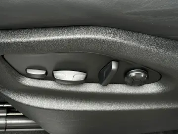 PORSCHE Cayenne E-Hybrid PANO BOSE SHZ V H